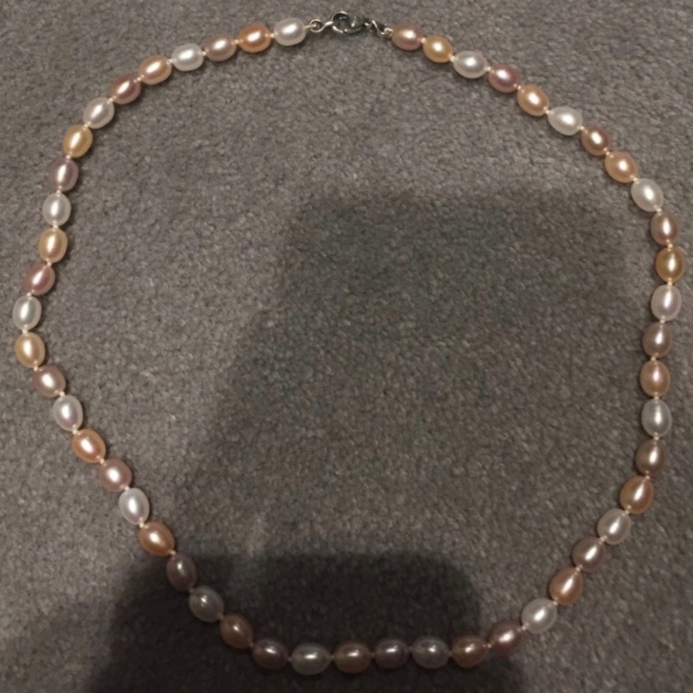 James Avery Multi-Colored Pearl Necklace 18”